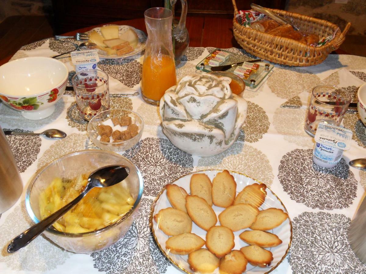 Chambres Et Table D'Hotes Du Pere Boussenac Buitenkant foto