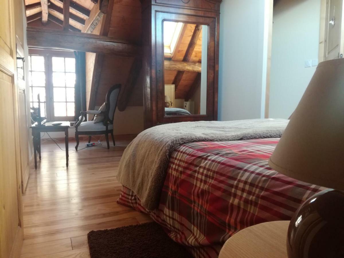 Chambres Et Table D'Hotes Du Pere Boussenac Buitenkant foto
